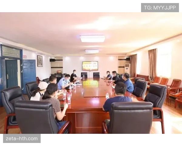身体接触判罚解析:判罚标准与典型判定场景举例 身体接触判罚解析:判罚标准与典型判定场景举例
